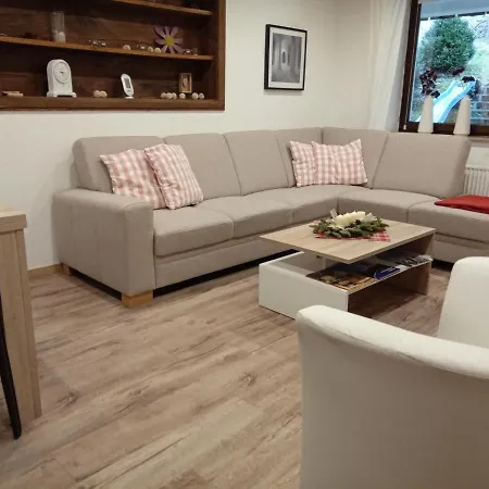 Ferienwohnung Schmallenberg シュマレンベルク